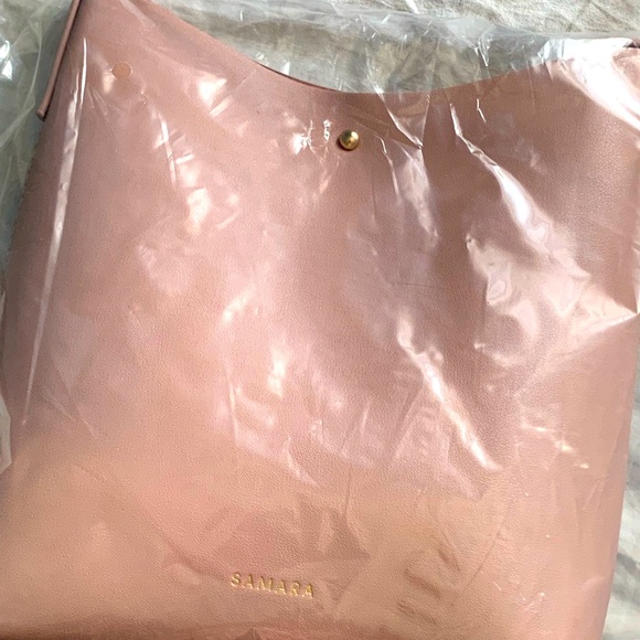 Samara Medium Shoulder Bag - Picture 3 of 3